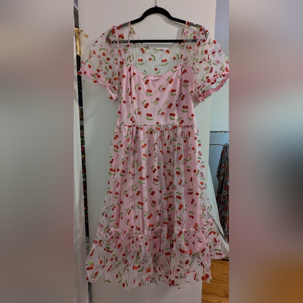 Hot Topic Pink Tulle Sparkle Cherries Midi Dress Size 1X - Picture 2 of 6